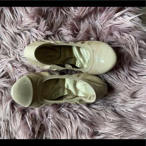 Payless Deflex comfort nude flats